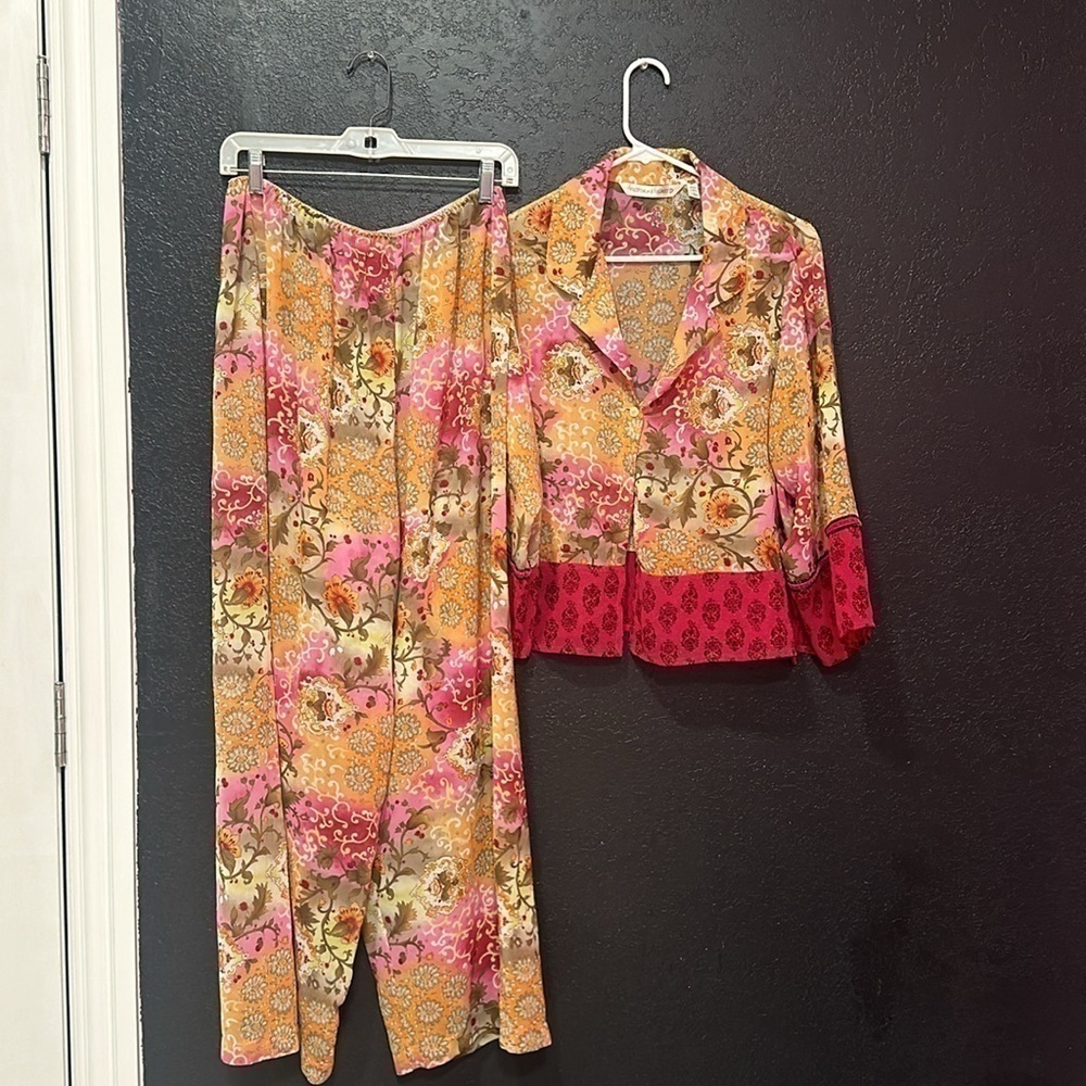 Victoria Secret L Semi Sheer Chiffon Set Floral Ikat Romantic BOHO Size L - Picture 4 of 7